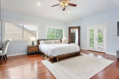 Image de Spacious 3br Family Home with Master Jacuzzi - Walk to Zilker by Zilker Stays