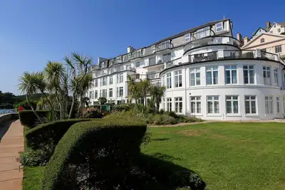 Image de 3 The Salcombe, with pool in Salcombe