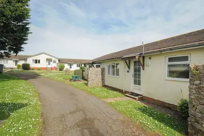 Image de Chalet 27 At Landscove Holiday Park, with pool in Brixham