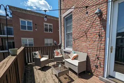 Image de Historic Brownstone in Downtown Albany