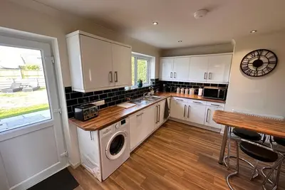 Image de Bayview Cottage, pet friendly, country holiday cottage in Southbourne