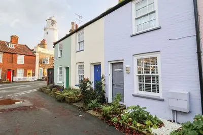 Image de Victoria Cottage (4 East Green), pet friendly in Southwold