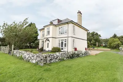 Image de Tan Y Fron, pet friendly, with open fire in Dyffryn Ardudwy