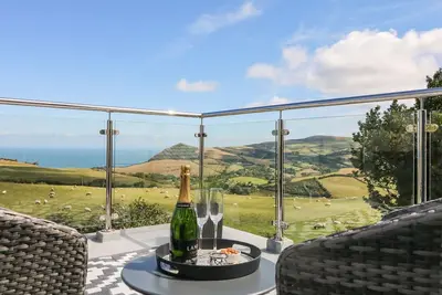 Image de Buddicombe House, pet friendly, with open fire in Combe Martin