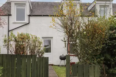 Image de Wendy'S Place, character holiday cottage, with open fire in Foyers