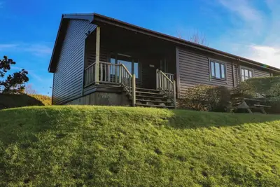 Image de Glen Mhor Lodge, pet friendly, with a garden in Arisaig