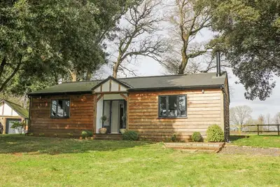 Image de Holm Oaks Cottage, pet friendly, with open fire in Godalming
