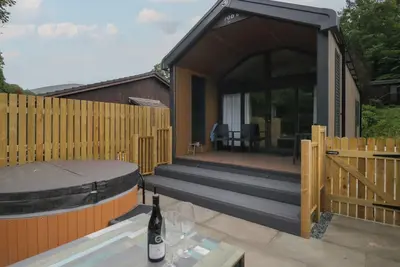 Image de Woof Luxury Family Pod, pet friendly, with hot tub in Keswick