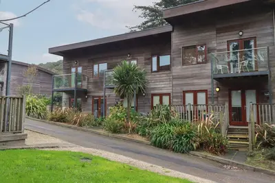 Treburgett, pet friendly, country holiday cottage in Porthtowan