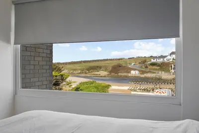 Image de 5 Mermaid Court, pet friendly, country holiday cottage in Newquay