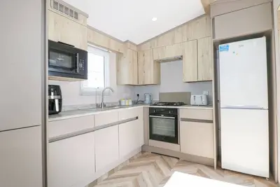 Image de Hw42, pet friendly, with pool in Bognor Regis