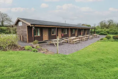 Image de Cherry, romantic, country holiday cottage, with a garden in Cowbridge