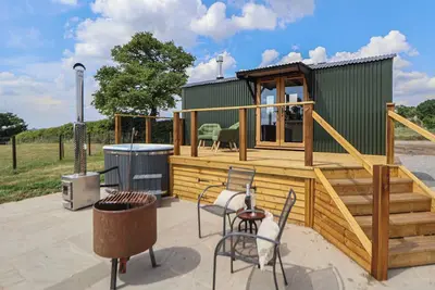 Image de The Coop, pet friendly, with hot tub in Woore