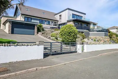 Image de Seaddler, pet friendly, with hot tub in Trearddur Bay