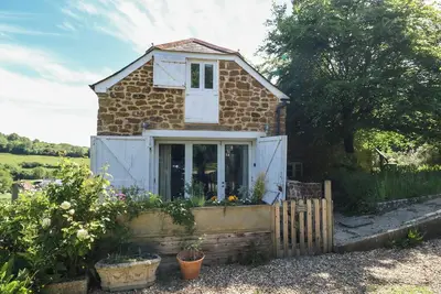 Image de The Old Flax Shop, pet friendly, with open fire in Bridport