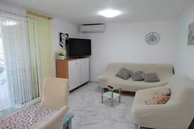 Image de Two Bedroom Apartment with Balcony and Sea View
