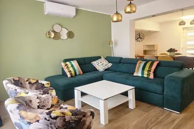 Vlla Magnolia Pirovac