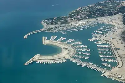 Image de Apartments Kapetan - One Bedroom Apartment with Terrace