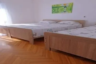 Image de Apartment Stella - Three Bedroom Apartment with Balcony