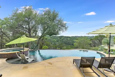 Image de New Above Sunset Canyon I Pool&Spa I Entertaining I Gym I Services