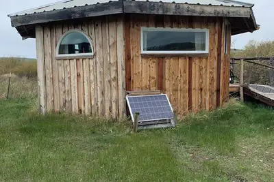 Image de Enchanting Roundhouse near east Glacier