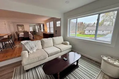 Image de MaineSail a 4-bedroom house near Dock Square, Lower Village and Beaches