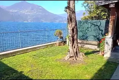 Image de Peaceful Lakefront