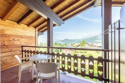 Image de Studio '18 - Le Chamois' avec vue sur les montagnes, balcon et Wi-Fi