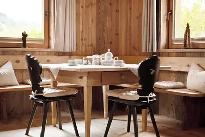 Image de Chalet \"Wellness Samer\" avec vue sur la montagne, terrasse privée et Wi-Fi