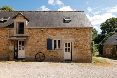 Image de Petite maison \"Le Bistrot\" avec piscine partagée, terrasse partagée et Wi-Fi