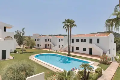 Image de Appartement 'Albatros 47 Golf' avec vue sur les montagnes, piscine partagée et Wi-Fi