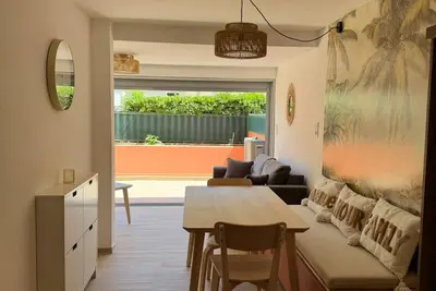 Image de T2bis – Cap d’Agde – 40 m² avec terrasse, piscine, parking & à 200 m de la plage