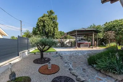Image de Maison de vacances 'Richon' avec terrasse privée, Wi-Fi et climatisation