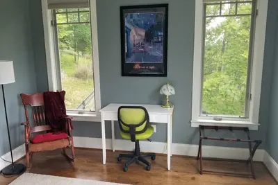 Image de Spacious mountain retreat in Blacksburg with panoramic views and close to Vt.