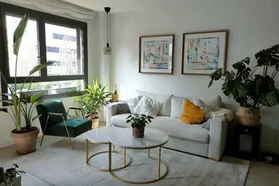 Image de Luxury apartment with pool