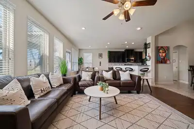 Image de Stylish Escape Near lake Conroe & The Woodlands