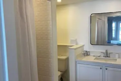 Image de Bayview # 5 - Waterfront Condo