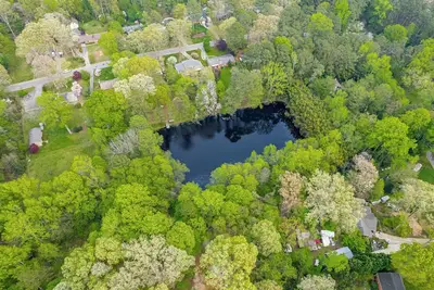 Image de Charming 3-bedroom house in Durham with WiFi and Ac