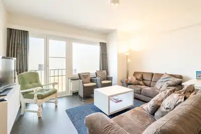 Image de Appartement avec vue sur la mer près de la jetée