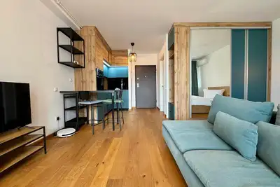 Image de Modern Studio with Lake View