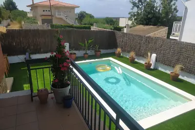 Image de House with pool 5 minutes from the beach! Ideal for families with children