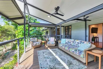 Image de The Treehouse | Big Balcony | 3Bd, 2 Bth with Spa