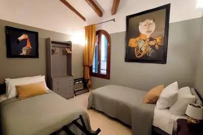 Image de La Serenissima: 2br Castello Apartment, Private Roof Terrace, 3 min to San Marco