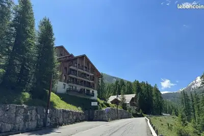 Image de Bel appart 6/8 pers au cœur des Orres 1800, 42m2, Vue montagne, Piscine, jacuzzi