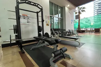 Image de Spacious 2-bedroom condo in welcoming Bangkok with WiFi, Ac, fitness room