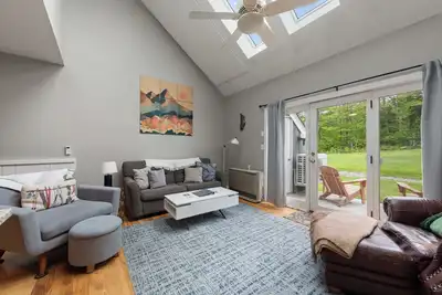 Image de New! Slopeside Getaway - Tenney Mountain Resort