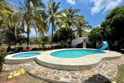 Image de Country House with Swimming Pool + Billiards | Ideal for Families : Punta Chame