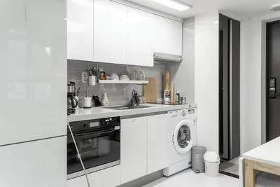 Image de Modern 3-bedroom apartment with WiFi and Ac in vibrant Gangnam