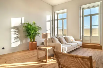 Image de EDiTiON 147 - Luxury Beachfront Loft by LovelyStay