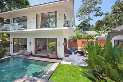 Image de Mango Tree Villa- chic luxury surrounded by trees!